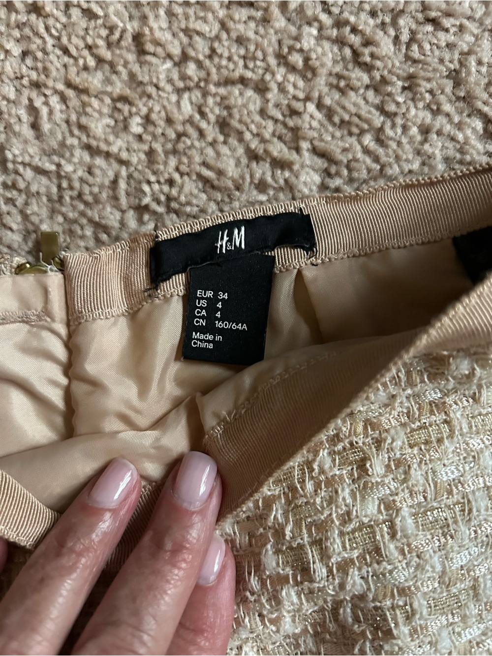 H&M Cream Tweed Mini Skirt - Picture 6 of 6